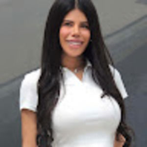 Meet your Posher, Paulina